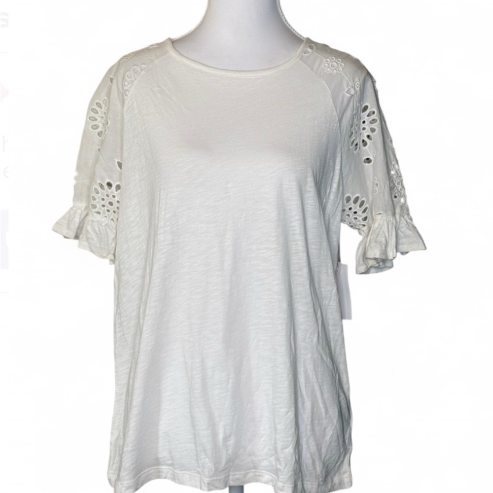 NWT Caslon White Eyelet Sleeve Ruffle Hem Top in Medium